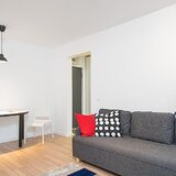 Titulescu, apartament 2 camere semidecomandat, parter